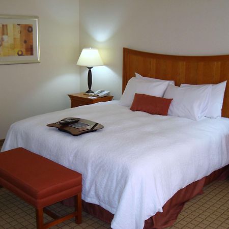 Hampton Inn Norco/Corona Værelse billede