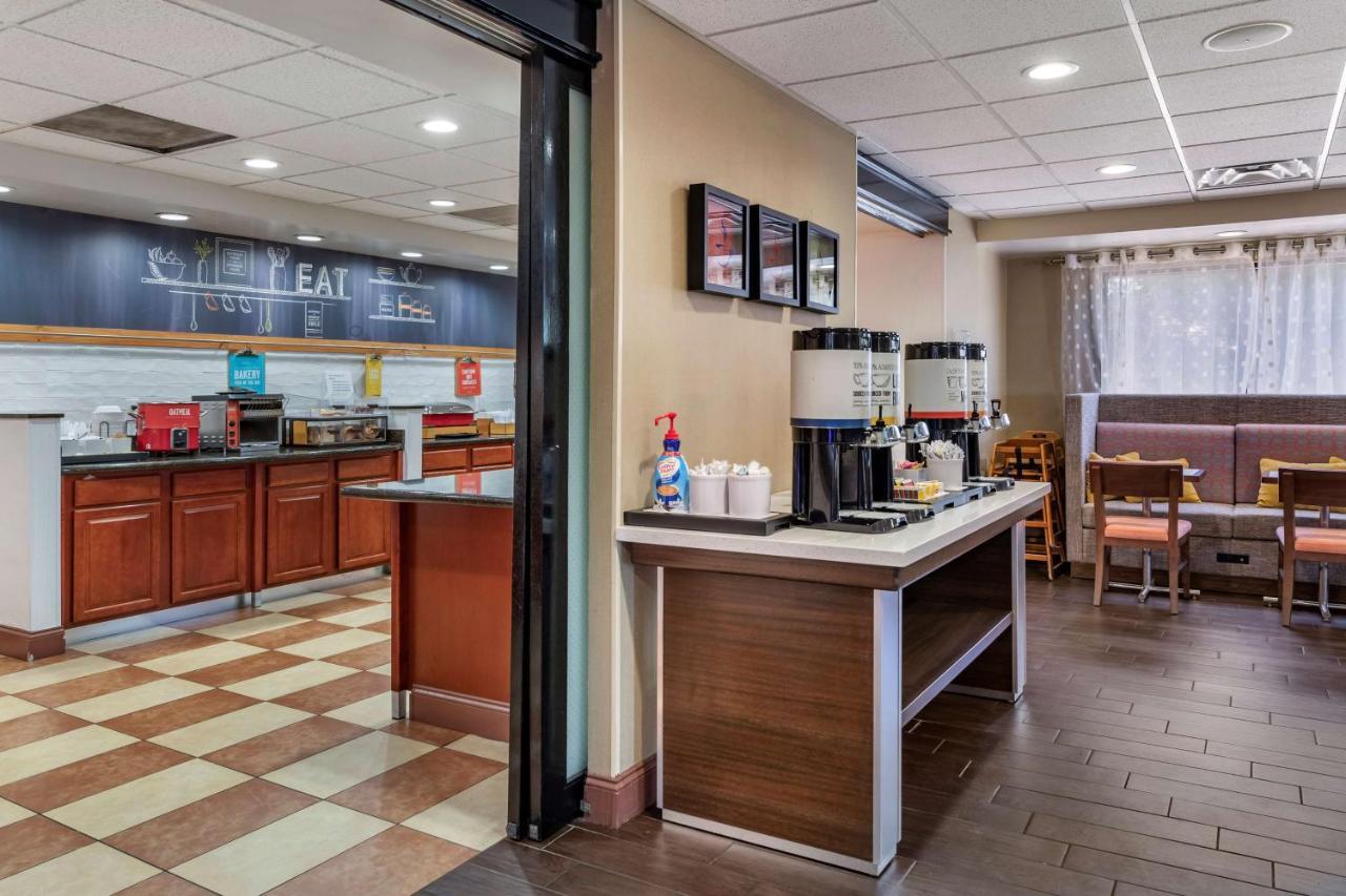Hampton Inn Norco/Corona Eksteriør billede